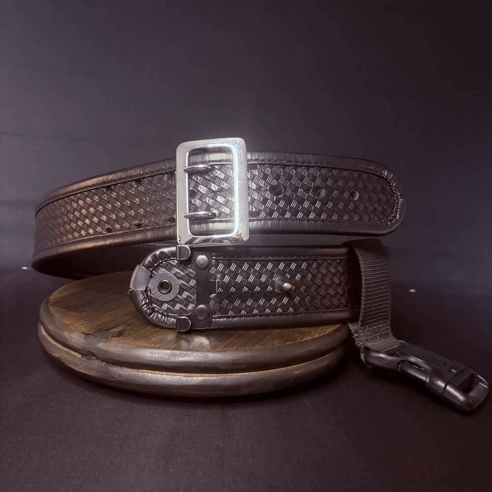Bianchi 7960 Duty Belt Size 36"-38" w/Cop-Lock Buckle AccuMold Elite Browne 2.25